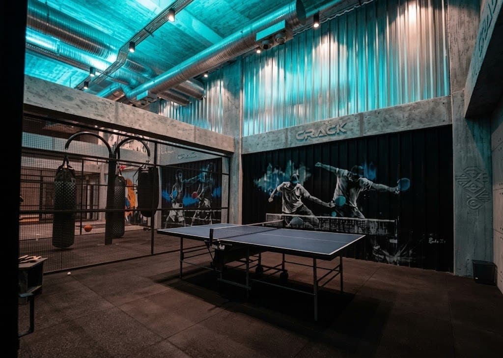 Crack Fitness ÇorluPark şubesi antrenman alanı